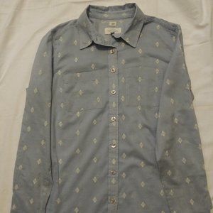 ANN TAYLOR LOFT SOFTENED COTTON LIGHT BLUE BLOUSE
